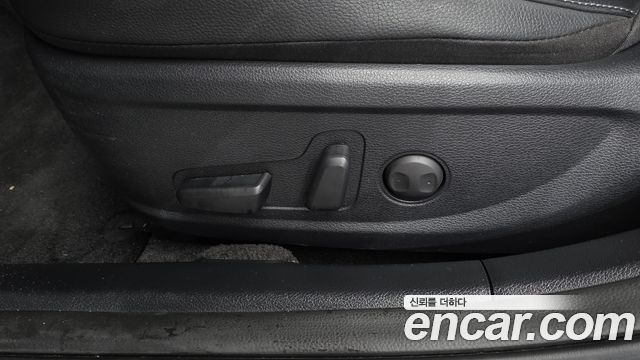 Kia K7 2.5 GDI Noblesse — photo 1 of 39