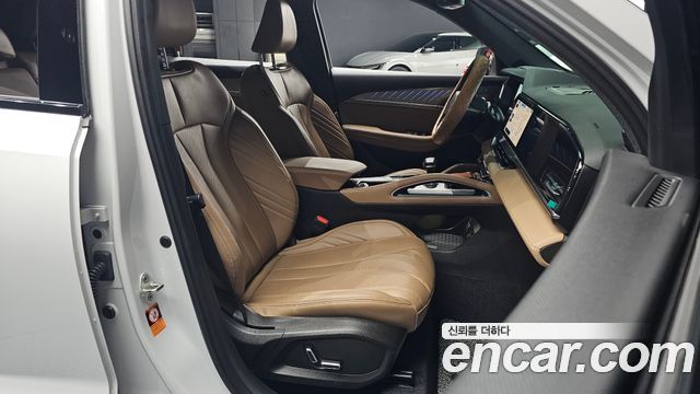 Renault-KoreaSamsung Grand Koleos 1.5 E-TECH Iconic 2WD — photo 1 of 31