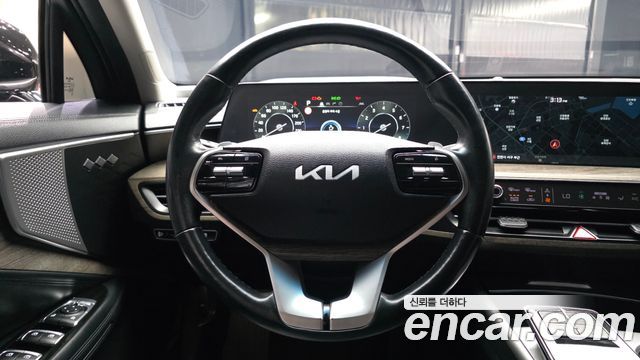 Kia K8 3.5 Gasoline 2WD — photo 1 of 31