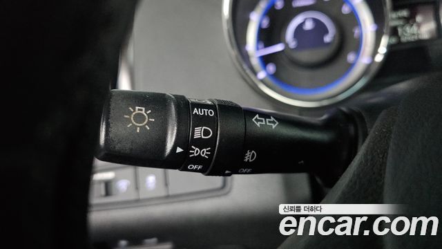 Hyundai Sonata CVVL Smart — photo 1 of 30
