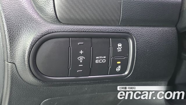 Kia K3 Prestige — photo 1 of 20