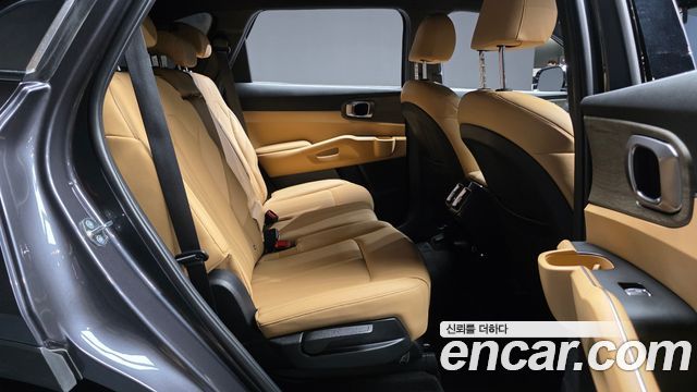 Kia Sorento Diesel 2.2 2WD — photo 1 of 31