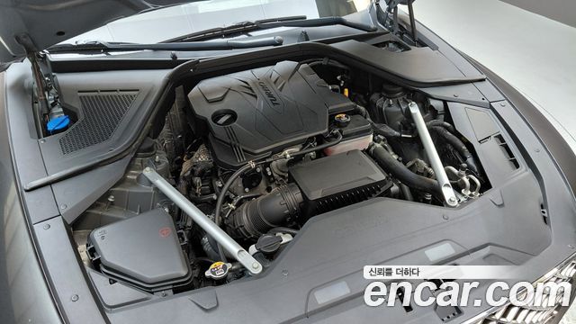 Genesis G80 Gasoline 2.5 Turbo AWD — photo 1 of 34