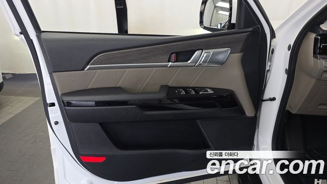 Kia Mohave Diesel 3.0 4WD 6-Seater — photo 1 of 33