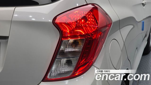ChevroletGMDaewoo Spark LS — photo 1 of 34