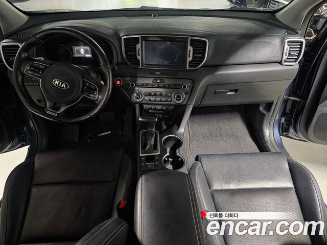 Kia Sportage Diesel 1.7 2wd Noblesse — photo 1 of 20
