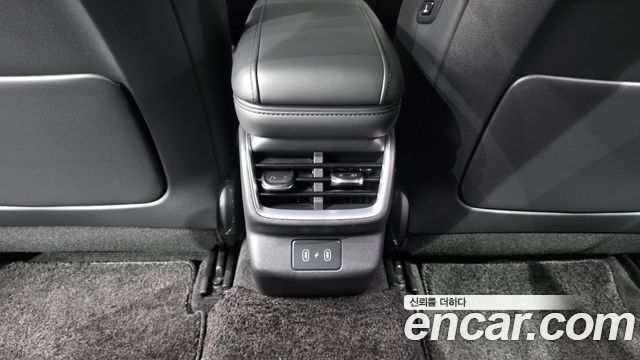 Hyundai Grandeur 3.5 Gasoline 2WD — photo 1 of 36