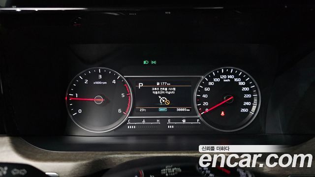 Kia Sorento Diesel 2.2 2WD — photo 1 of 34