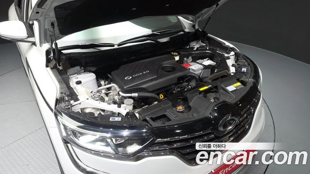 Renault-KoreaSamsung QM6 2.0 GDe PREMIERE 2WD — photo 1 of 20