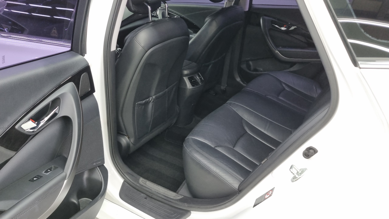 Hyundai Grandeur HG220 Diesel Modern — photo 1 of 18