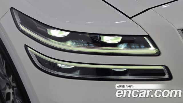 Genesis GV80 3.0 Diesel AWD — photo 1 of 37