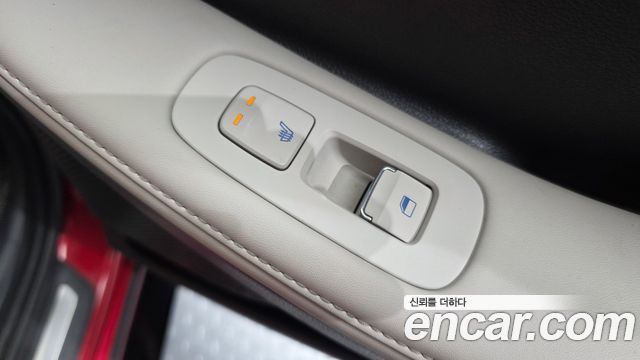Hyundai Sonata 2.0 — photo 1 of 40