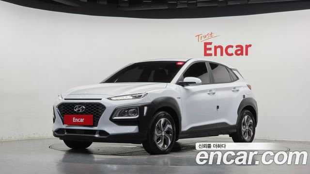 Hyundai Kona Modern Special — photo 1 of 31