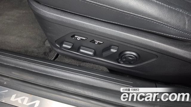 Kia K8 Noblesse — photo 1 of 33