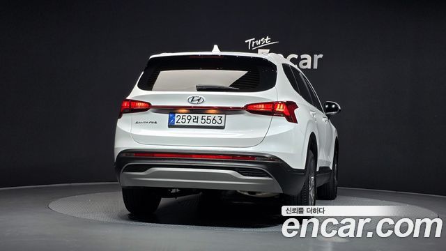 Hyundai Santafe Gasoline 2.5T 2WD — photo 1 of 32