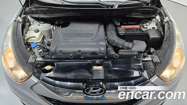 Hyundai Tucson Diesel 4WD LX20 — photo 1 of 32