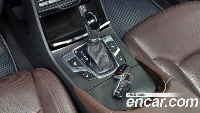 Hyundai Grandeur HG240 Modern — photo 1 of 20