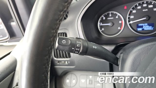 Hyundai Starex 4WD Camping car — photo 1 of 34
