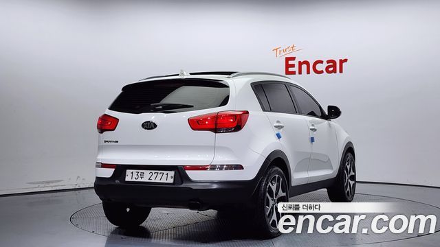Kia Sportage Diesel 4WD Trendy — photo 1 of 20