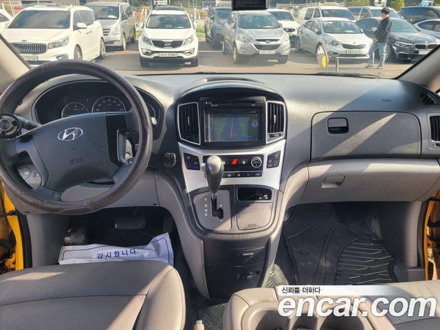 Hyundai Starex School Bus — photo 1 of 20