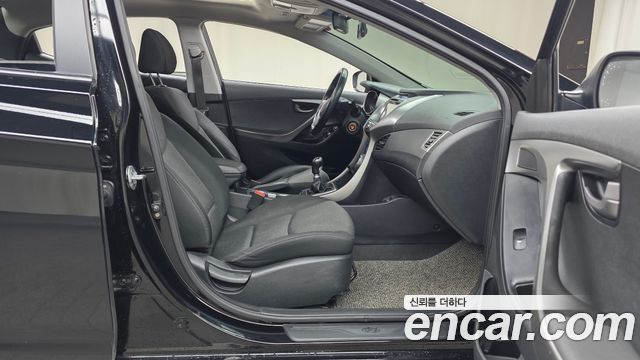 Hyundai AVANTE M16 GDI Luxury