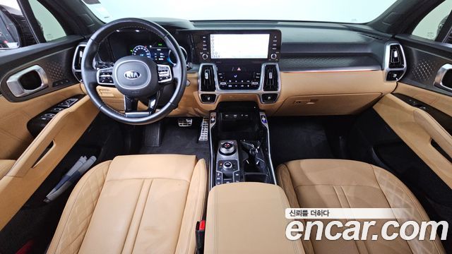 Kia Sorento HEV 1.6 4WD — photo 1 of 20
