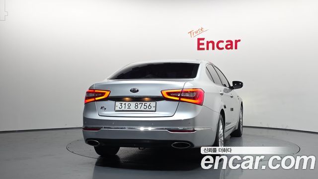 Kia K7 LPI 3.0 Luxury — photo 1 of 20