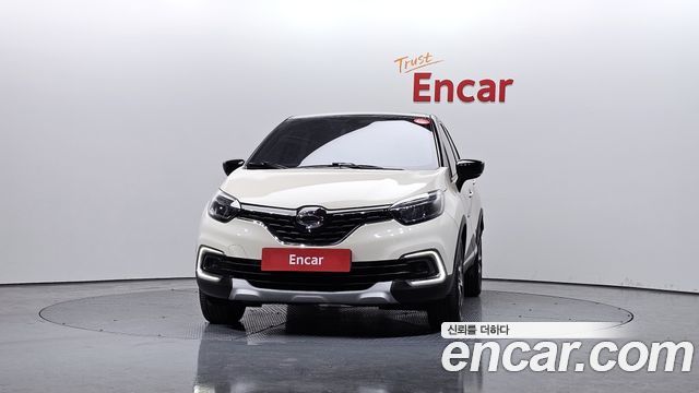 2017 Renault-KoreaSamsung QM3 RE, photograph 1