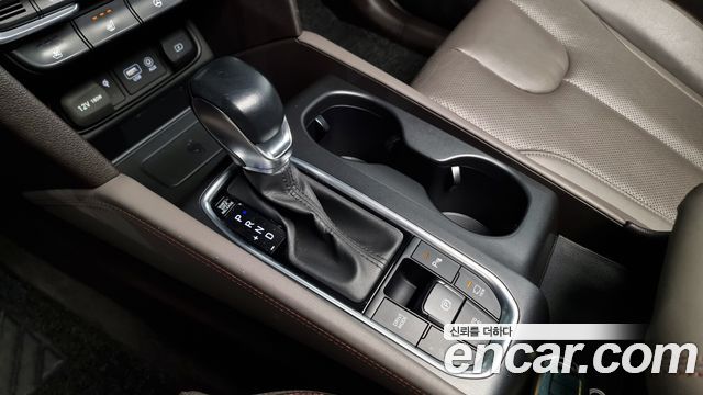 Hyundai Santafe Gasoline 2.0T 2WD — photo 1 of 20