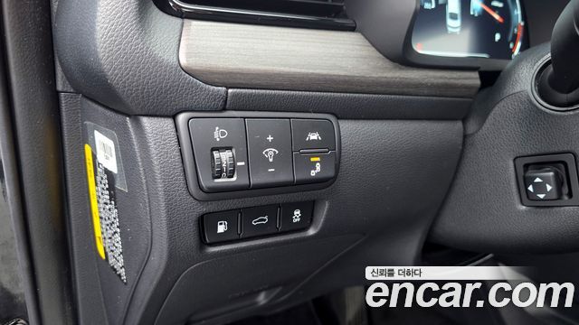 Kia K7 2.5 GDI X Edition — photo 1 of 20
