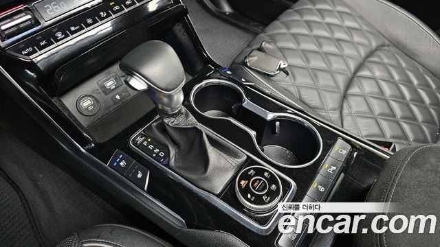 2023 Kia Mohave Diesel 3.0 4WD 5-Seater, photograph 11