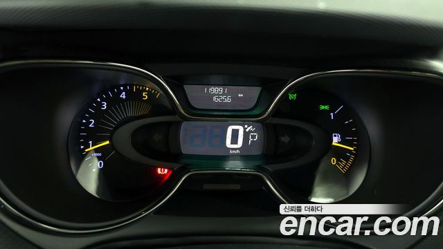 2015 Renault-KoreaSamsung QM3 RE, photograph 2