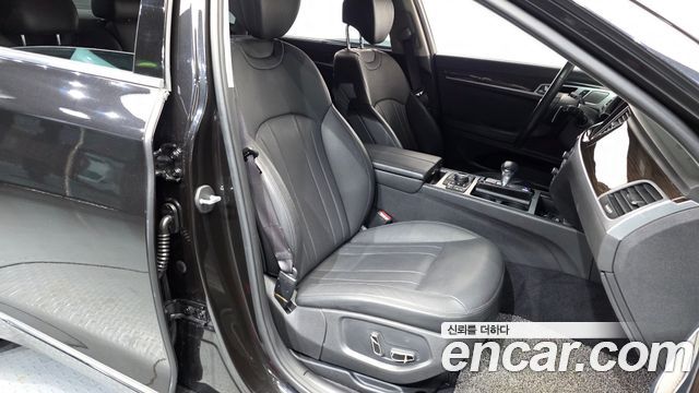2018 Genesis G80 3.3 GDI AWD, photograph 3