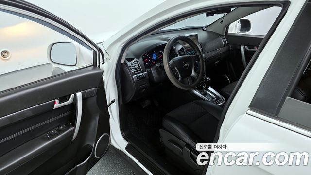 ChevroletGMDaewoo Captiva 2WD LT — photo 1 of 20