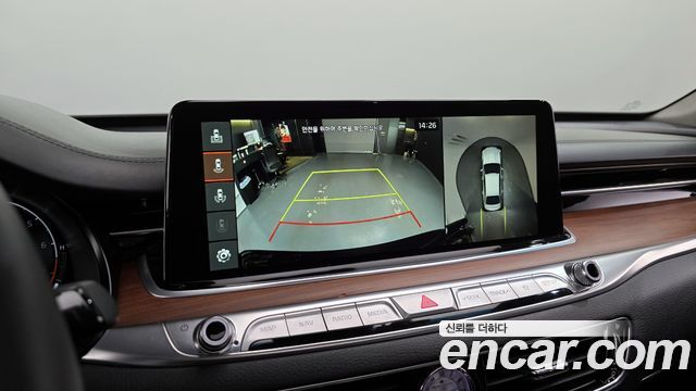 Kia K9 3.8 GDI AWD — photo 1 of 20