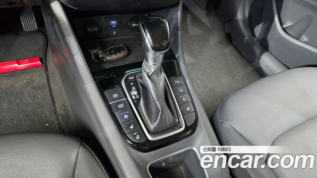Hyundai Ioniq 1.6 HEV — photo 1 of 20
