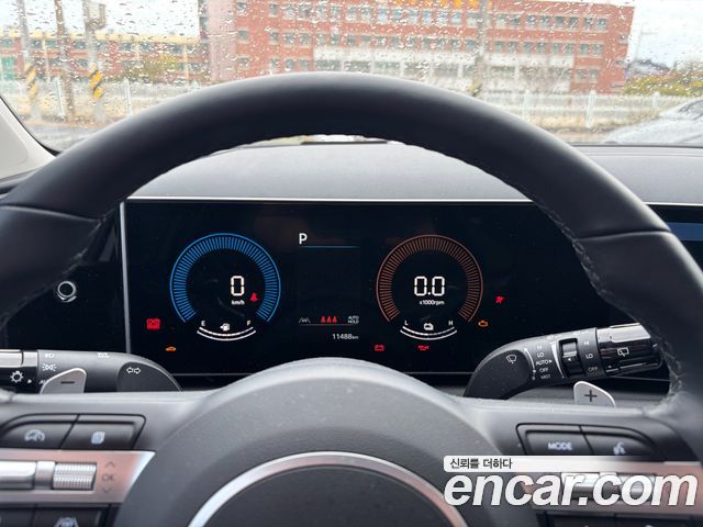 Hyundai Tucson HEV 1.6 2WD — photo 1 of 7