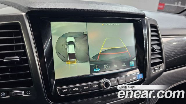 KG_Mobility_Ssangyong Rexton Diesel 2.2 4WD — photo 1 of 31