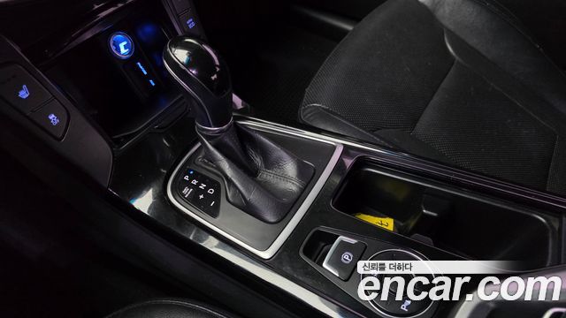 Hyundai i40 1.7 VGT — photo 1 of 30
