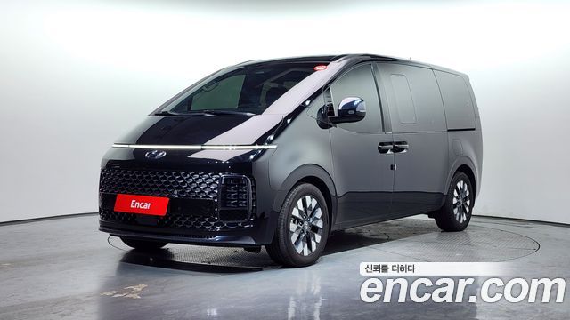 2021 Hyundai Staria Lounge 9-Seater, photograph 4