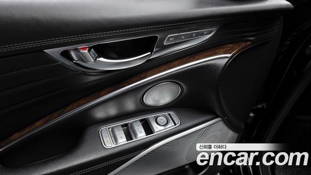 Kia K9 3.8 GDI AWD — photo 1 of 34