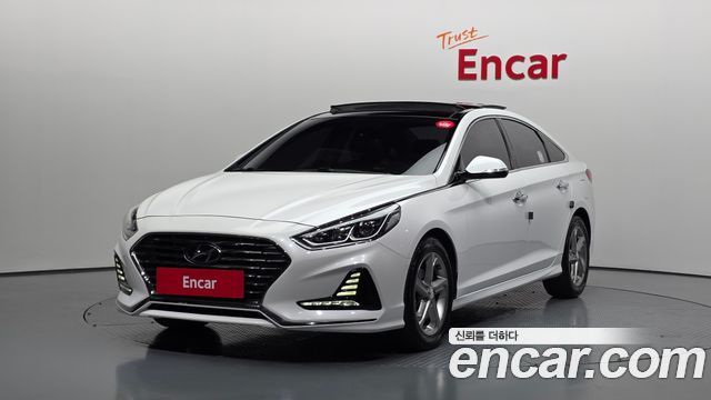 Hyundai Sonata 2.0 Smart Spicial — photo 1 of 34