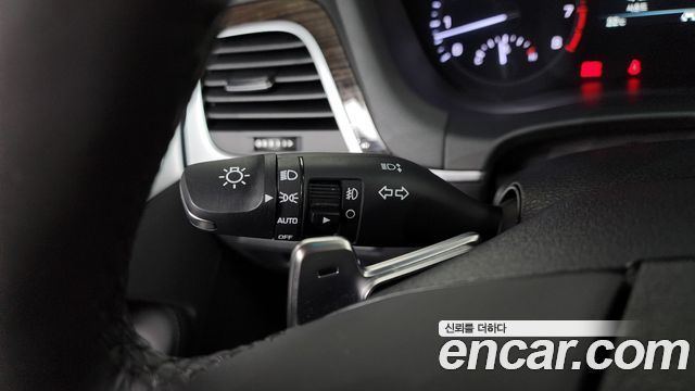 Genesis G80 3.3 GDI — photo 1 of 34