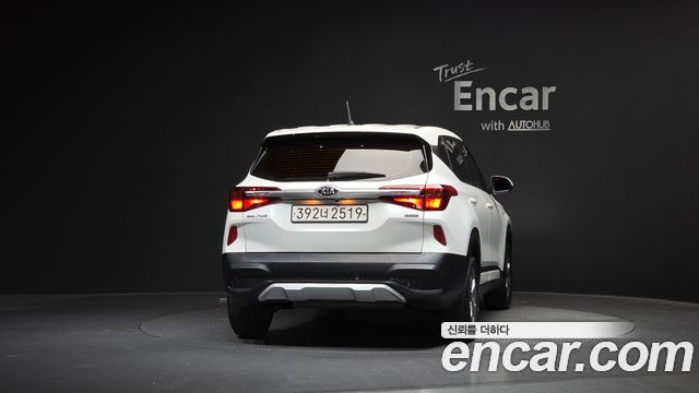 2020 Kia Seltos Gasoline 1.6 Turbo 2WD, photograph 10