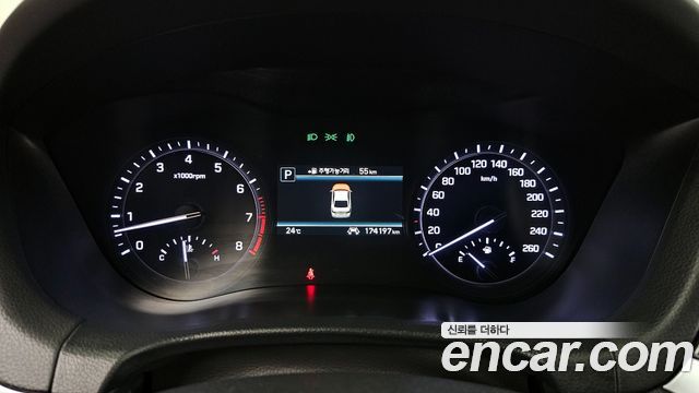Genesis G80 3.3 GDI AWD — photo 1 of 33