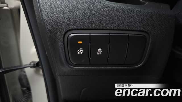 Kia RAY Signature — photo 1 of 32
