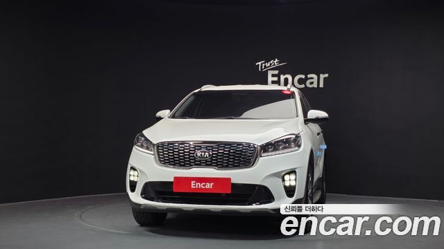 Kia Sorento Diesel 2.2 4WD — photo 1 of 20