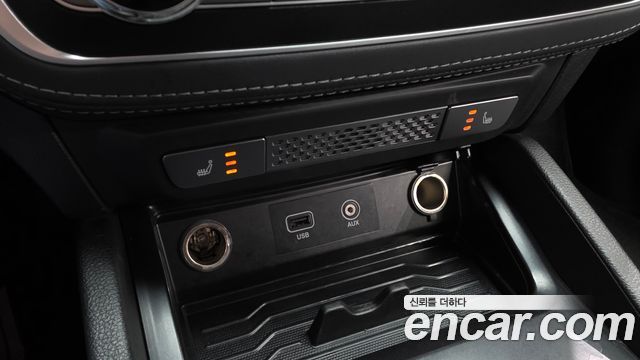 KG_Mobility_Ssangyong Rexton Diesel 2.2 2WD — photo 1 of 30