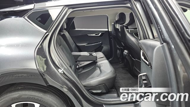 2021 Kia EV6 Long Range 4WD, photograph 6