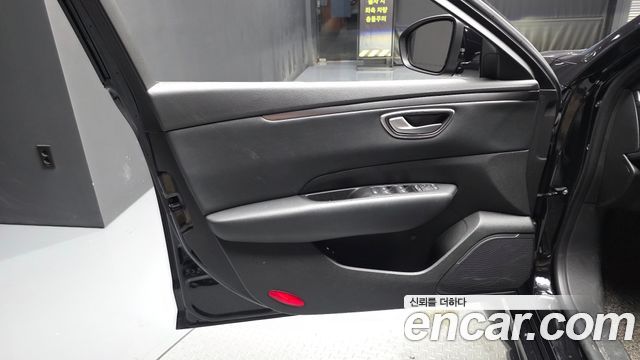 Renault-KoreaSamsung SM6 2.0 LPe SE (Disabled) — photo 1 of 31
